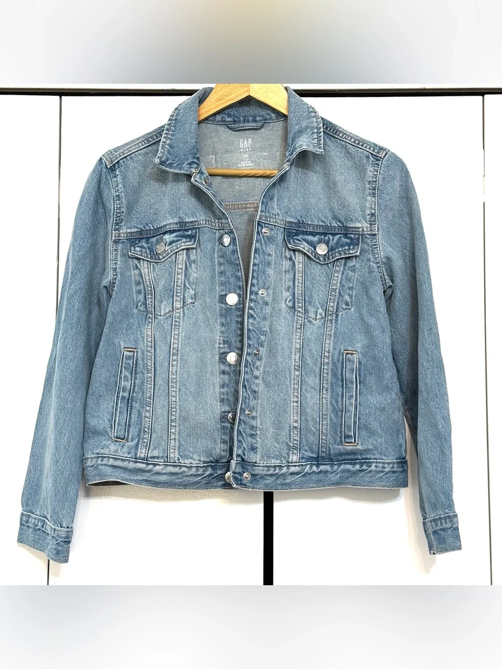 GAP Kids Taylor Swift Denim Jacket XXL 14-16 Swiftie Patch Jean Jacket Blue